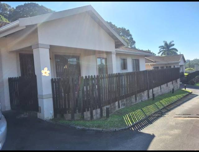 3 BEDROOM TOWNHOUSE FOR SALE IN NORTHDENE